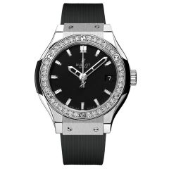 565.NX.1171.RX.1104 | Hublot Classic Fusion Titanium Diamonds watch.