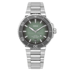 01 733 7732 4137-07 8 21 05PEB | Oris Aquis Date 39.5 mm watch. Buy Now